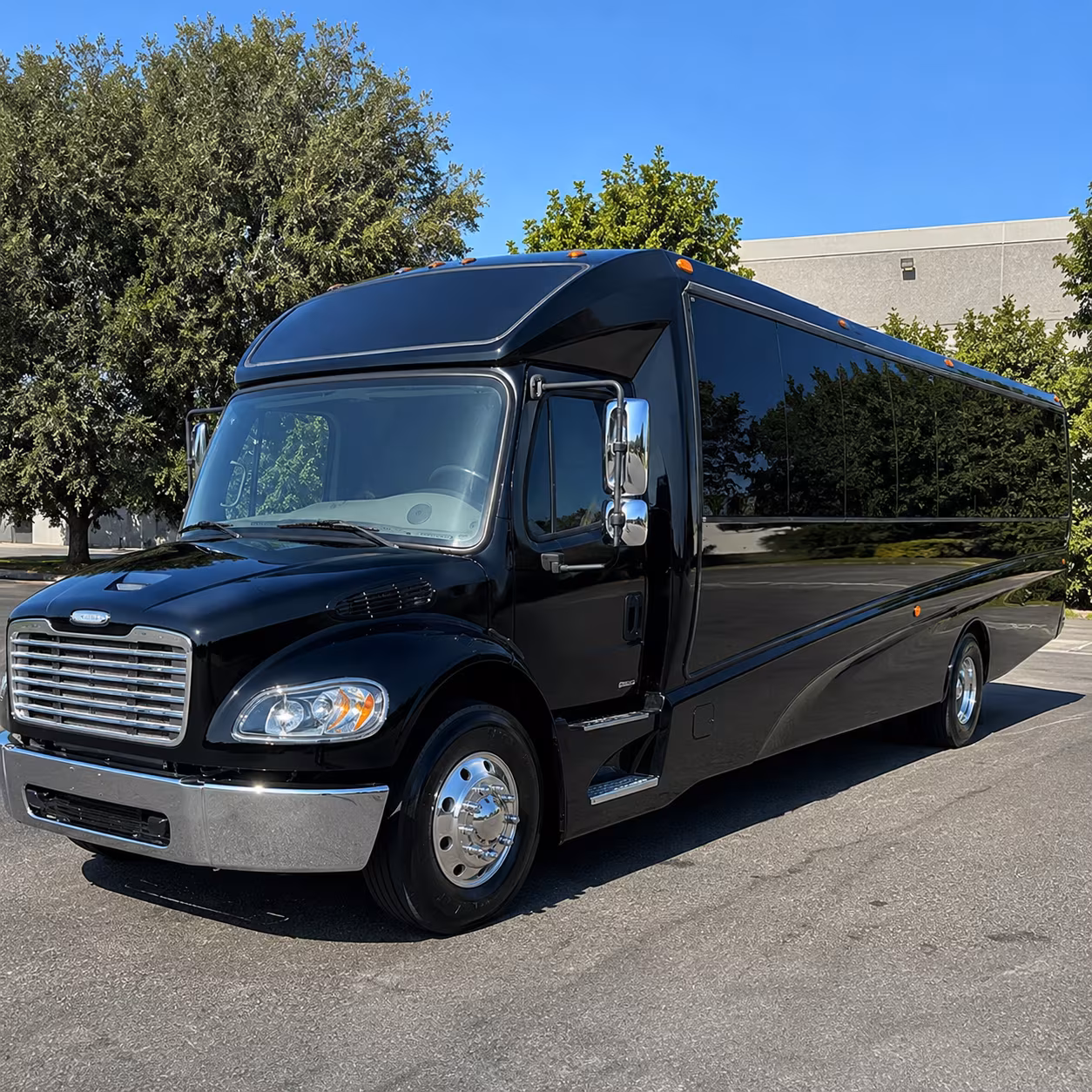 cary 25 passenger minibus