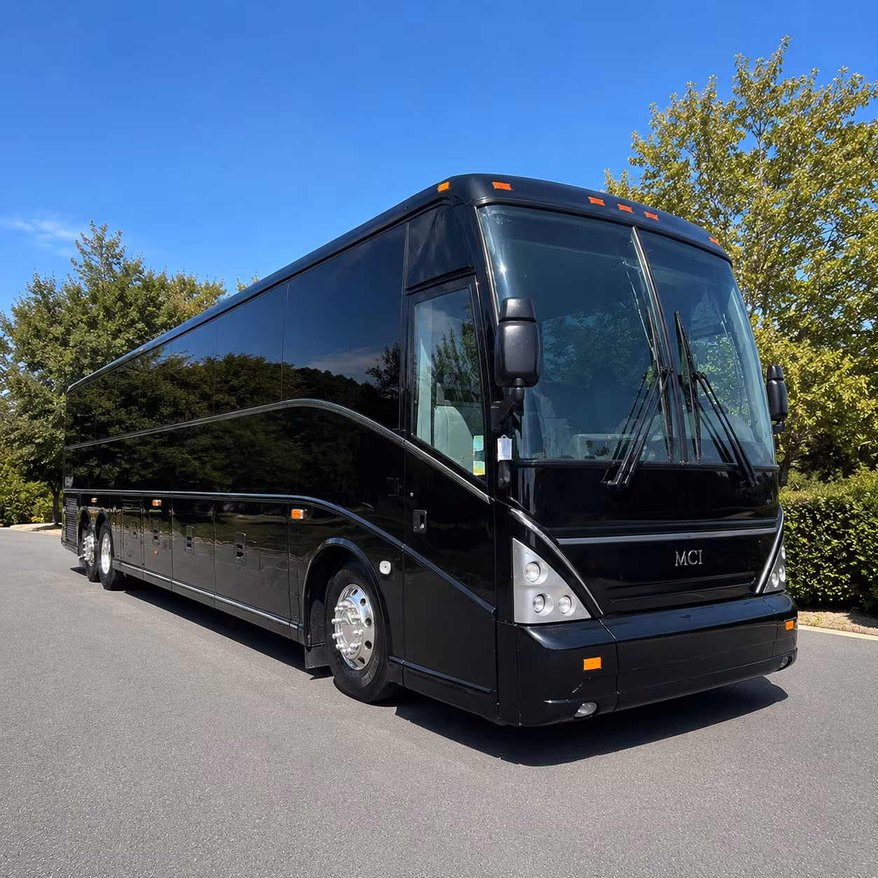 cary employee shuttle buses along the research triangle park corridor
