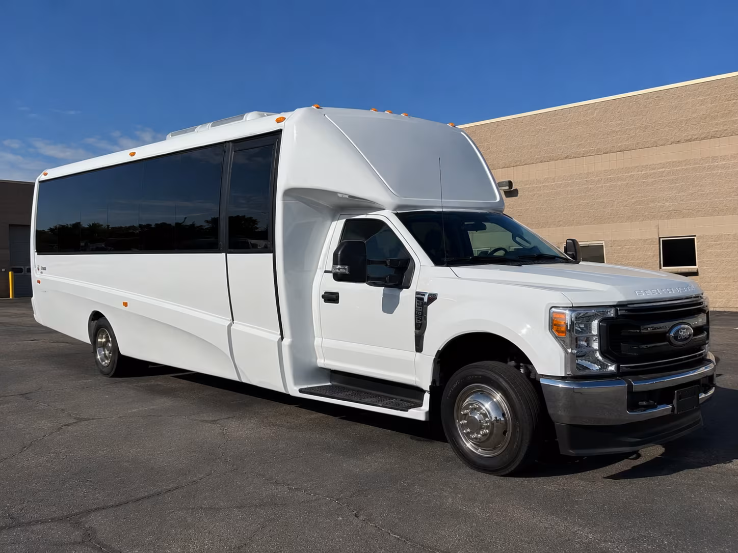 wedding shuttle buses and ceremony transportation in cary